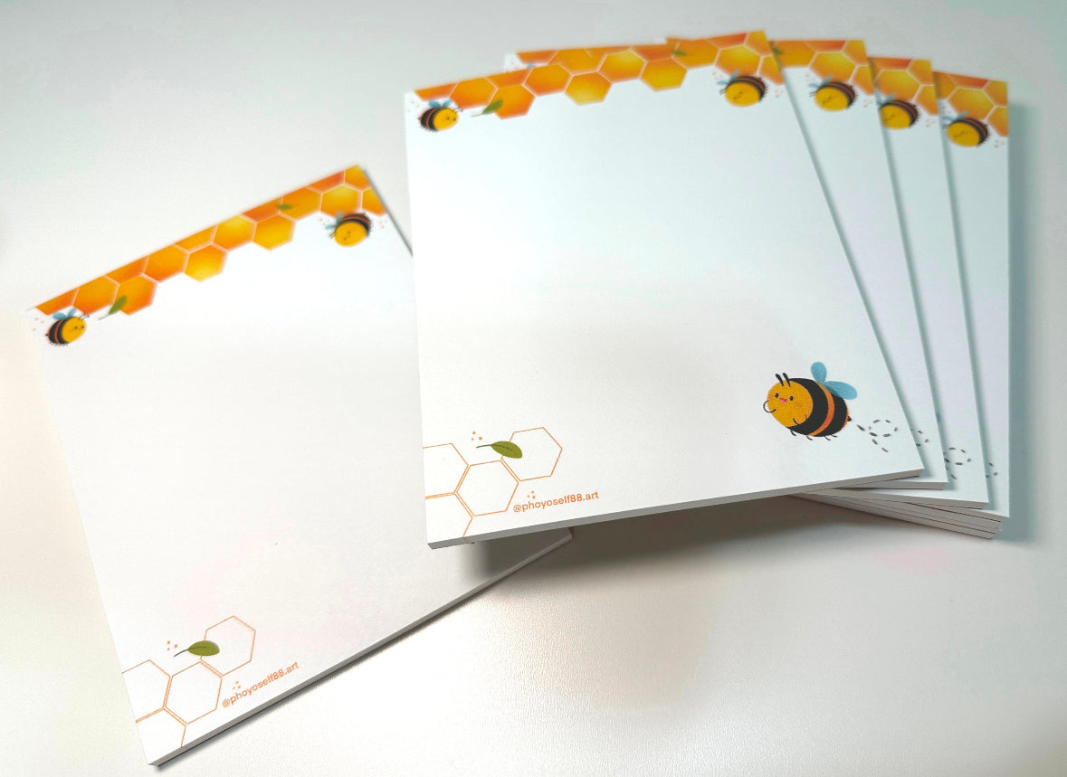 Happy Bumble Bee Notepad