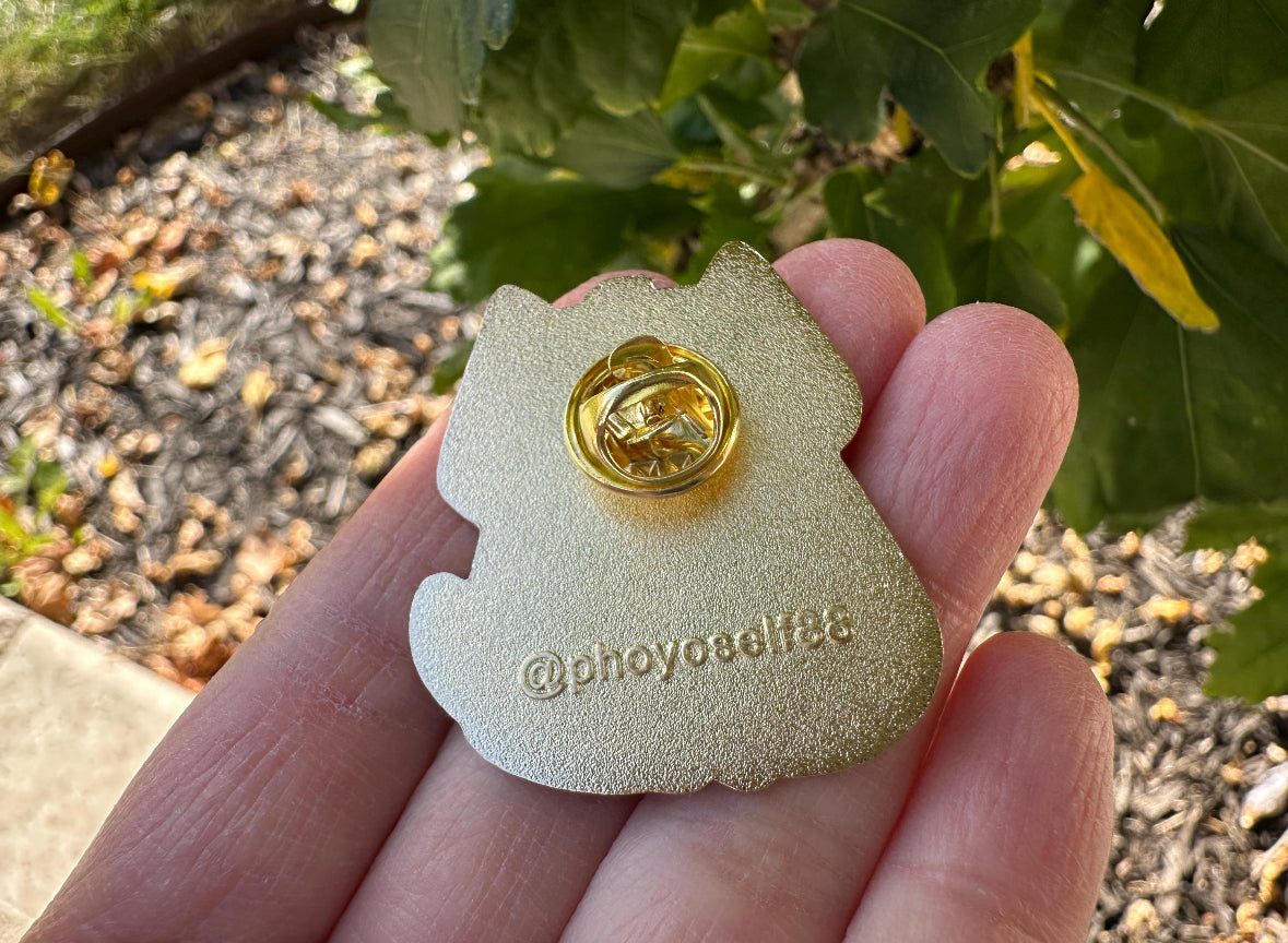 Black Cat And Gingko Leaf Hard Enamel Pin